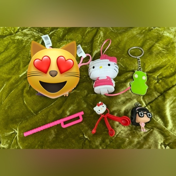 Hello Kitty Y2K  Bob burger keychain toys doll size  bundles read below - Picture 1 of 9